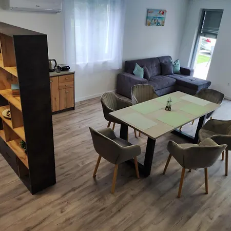 Case de vacanță Sunshine *