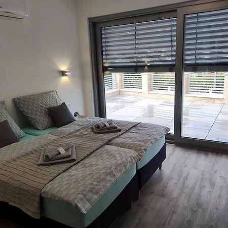 Sunshine Holiday home